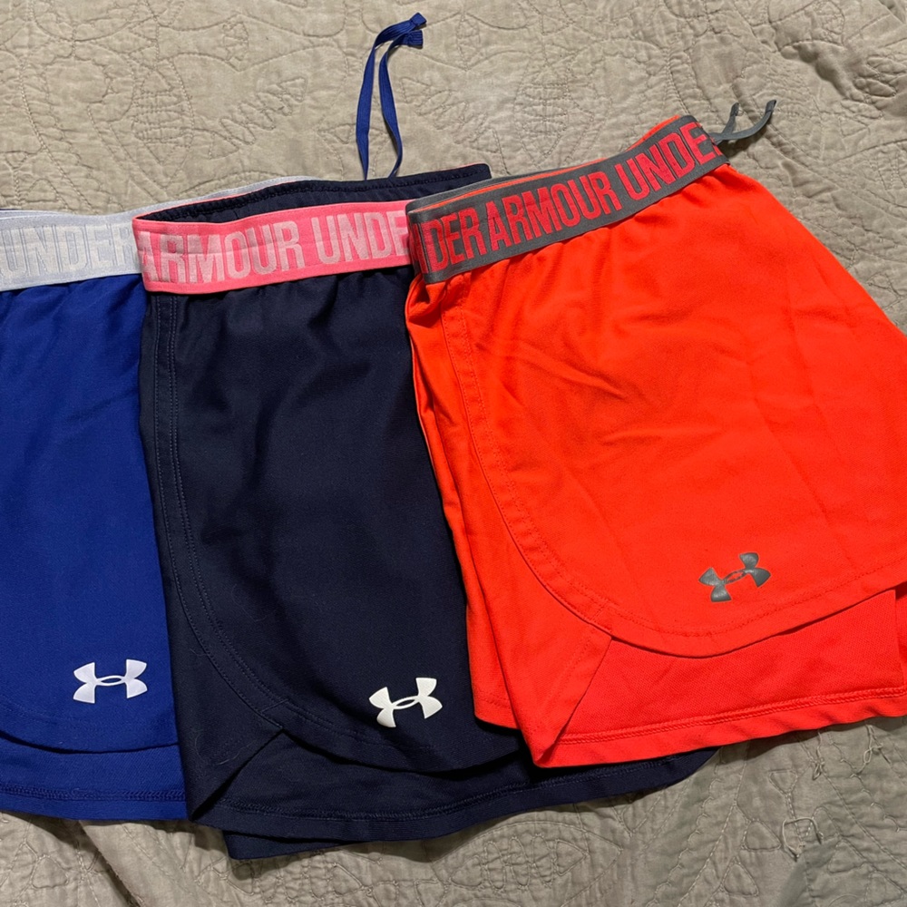 Bundle 3 Under Armour Shorts